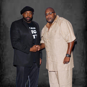 丰满女人裸做爰视频
