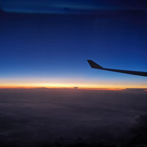 丰满女人裸做爰视频
